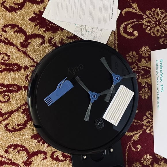 EUFY RoboVac 11S Robotic Vacuum Cleaner - Picture 6 of 7